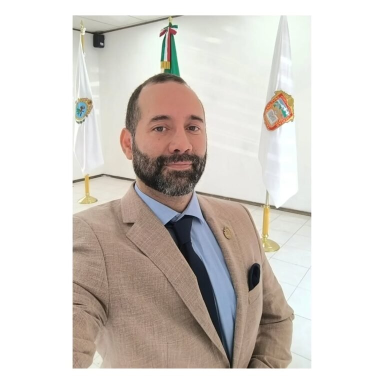 Instagram post from robertorobie. This post is in position 8.